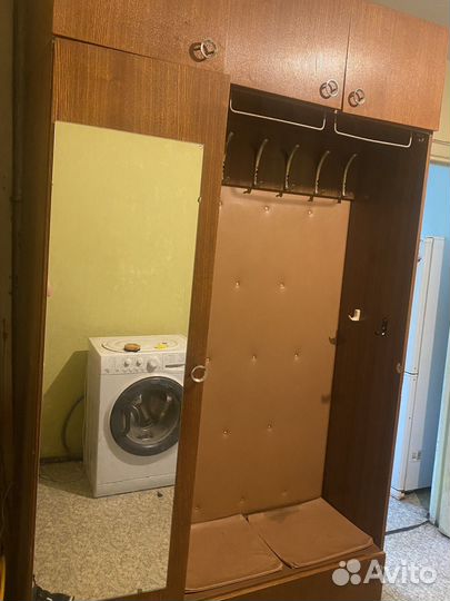 Шкаф в прихожую