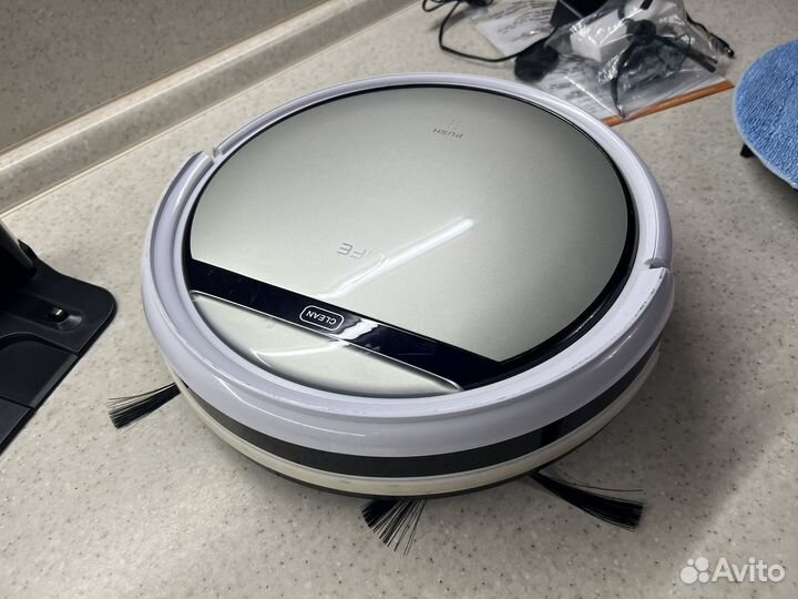 Робот пылесос ilife v50