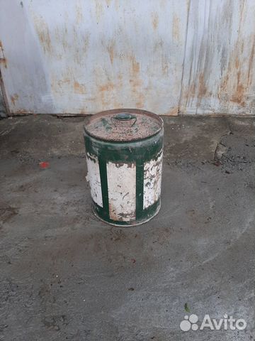 Канистра для бензина круглая 20л и 30л