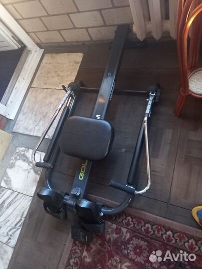 Гребной тренажер