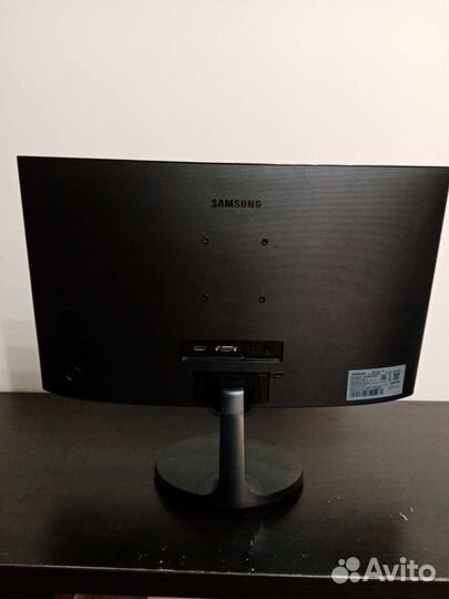 Монитор Samsung
