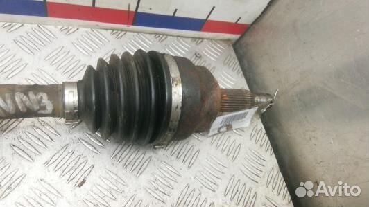 Привод передний правый dodge caliber (AVN03N101)