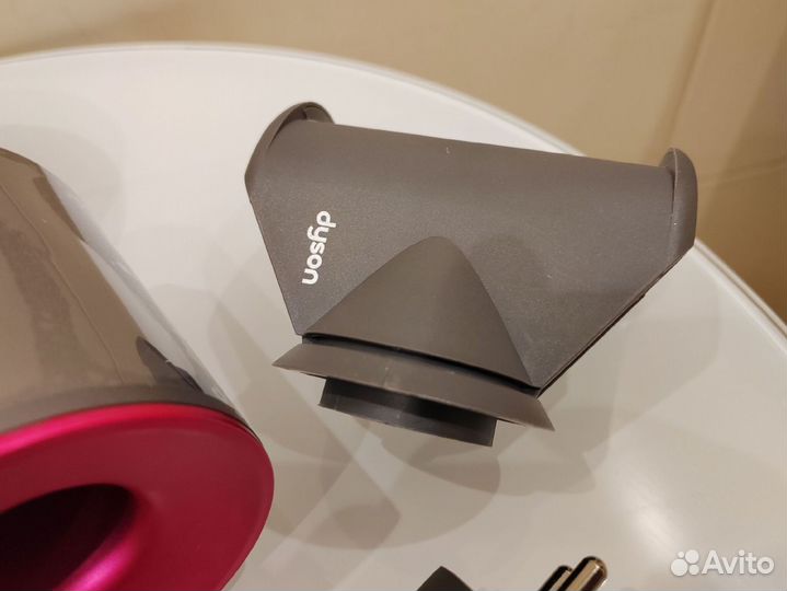 Фен Dyson Supersonic Premium с гарантией