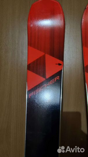 Горные лыжи Fischer Rc4 The Curv