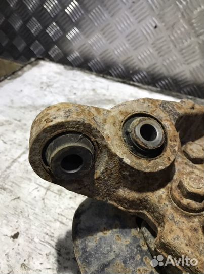 Кулак задний правый Инфинити FX35 Infiniti FX35