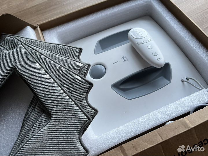 Робот-мойщик окон Xiaomi MiJia hutt W55