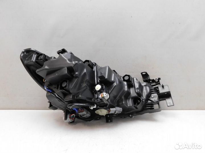 Фара левая Mazda Mazda6/Atenza