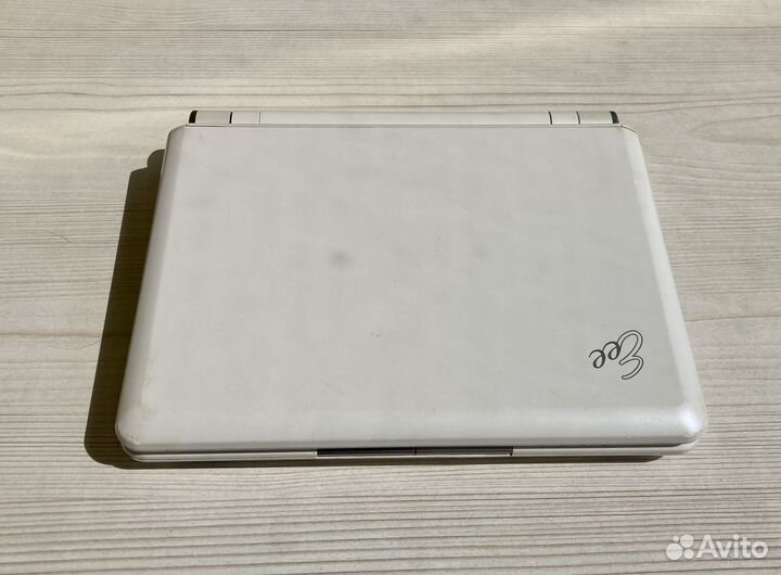 Нетбук Asus Eee PC 901