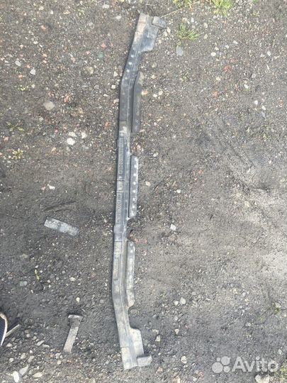 Абсорбер заднего бампера Toyota rav 4 xa 30