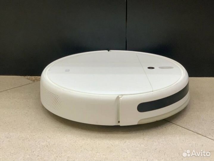 Робот-пылесос Mi Robot Vacuum-Mop SKV4093GL, белый