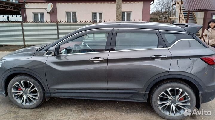 Geely Coolray 1.5 AMT, 2022, 18 000 км