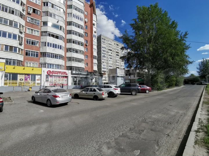 Продам офисное помещение, 197 м²