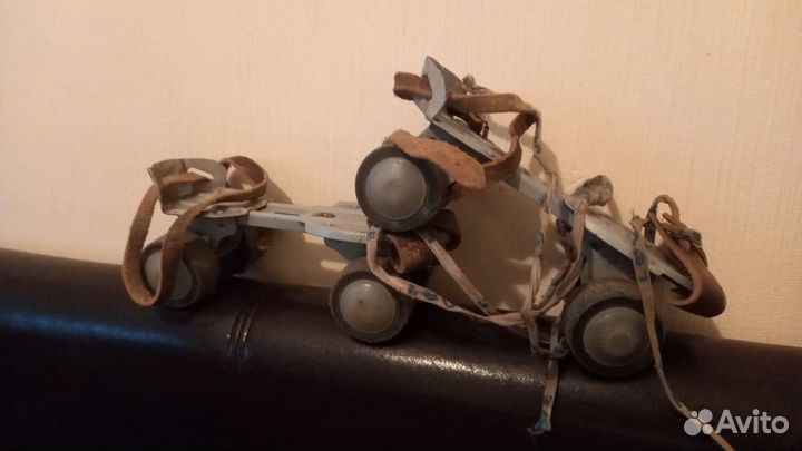 Роликовые коньки СССР