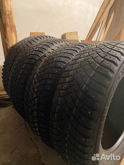 Michelin Latitude X-Ice North 225/65 R17