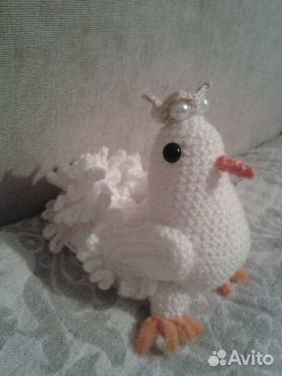 Игрушка голубь в короне