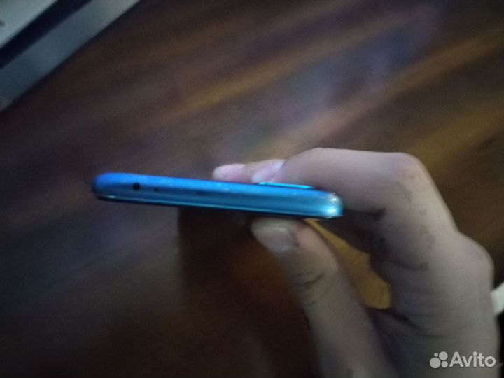 HONOR 10, 4/128 ГБ