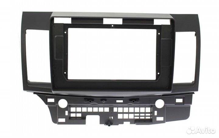 Рамка в Mitsubishi Lancer 2008+ под MFA дисплея