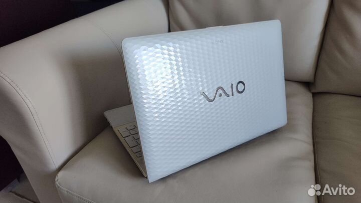 Sony vaio pcg 71811v