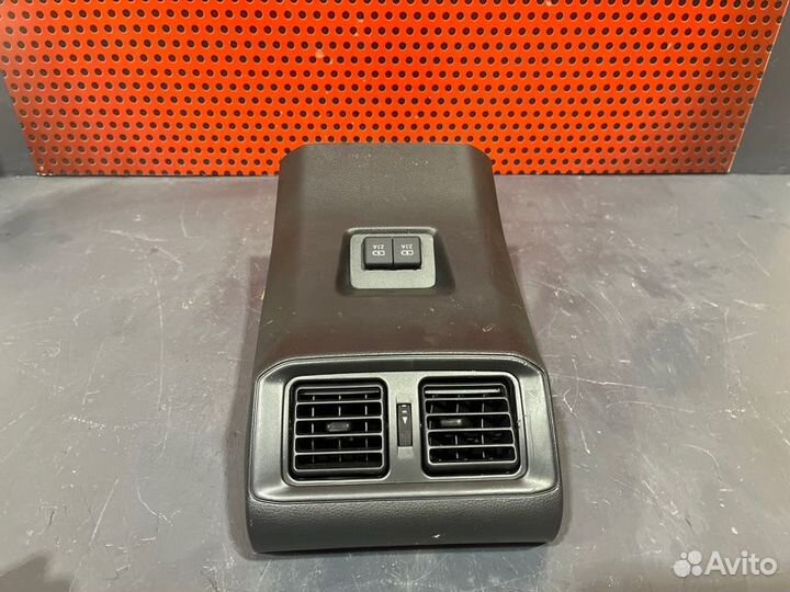 Накладка декоративная на торпедо Toyota Rav 4 XA50