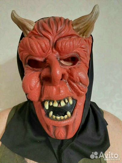 Маска демона