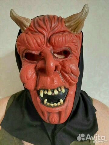 Маска демона