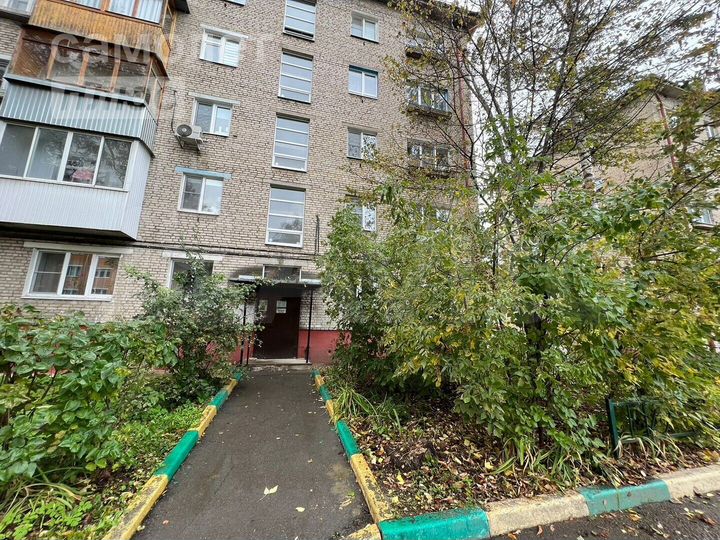 3-к. квартира, 42,3 м², 1/5 эт.