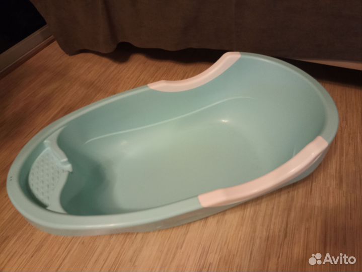 Детская ванночка для купания с горкой