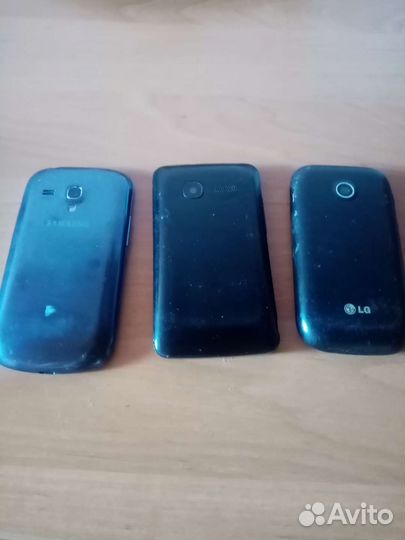 Телефон Samsung