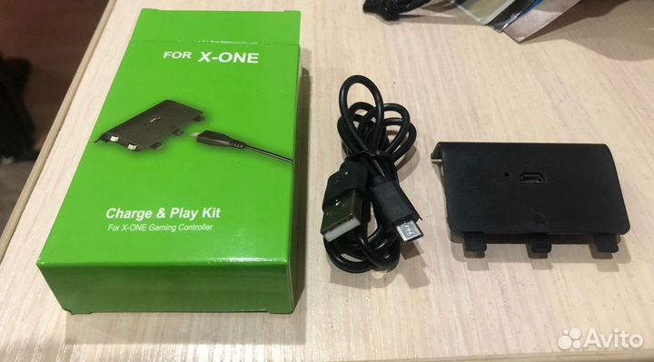 Аккумулчтор геймпада xbox one/series x/series s