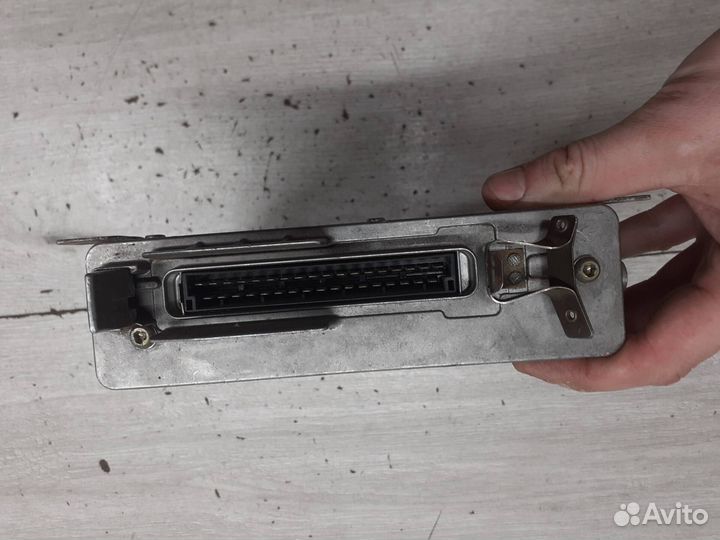 Блок управления двигателем Volvo