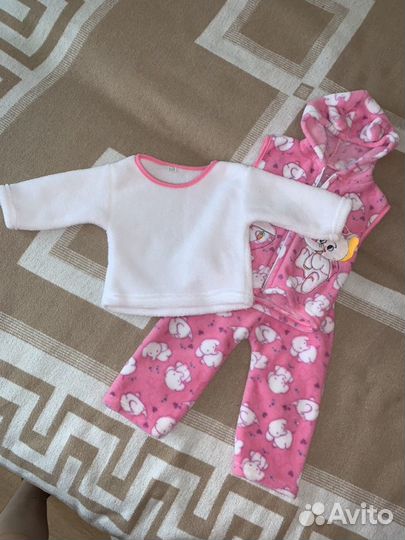 Теплый костюм для девочки