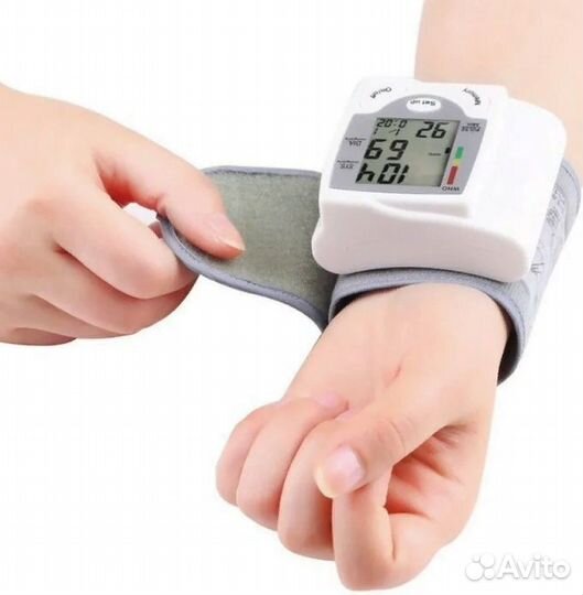 Тонометр на запястье