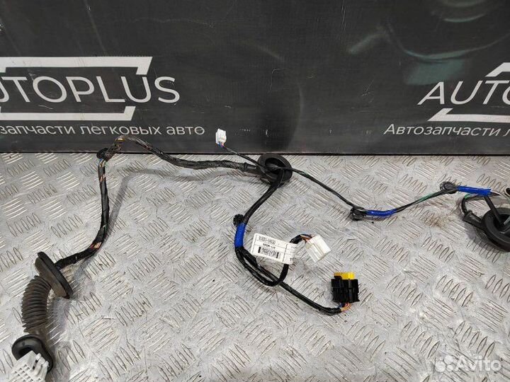 Проводка двери задняя левая Kia Ceed ED универсал