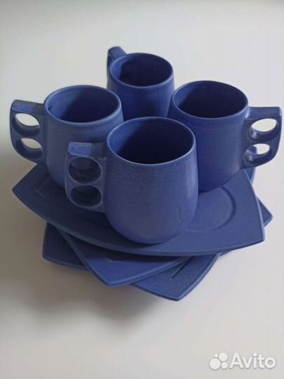 Дизайнерский набор тарелок и чашек