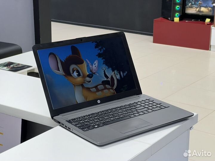 Отличный ноутбук HP Laptop на гарантии