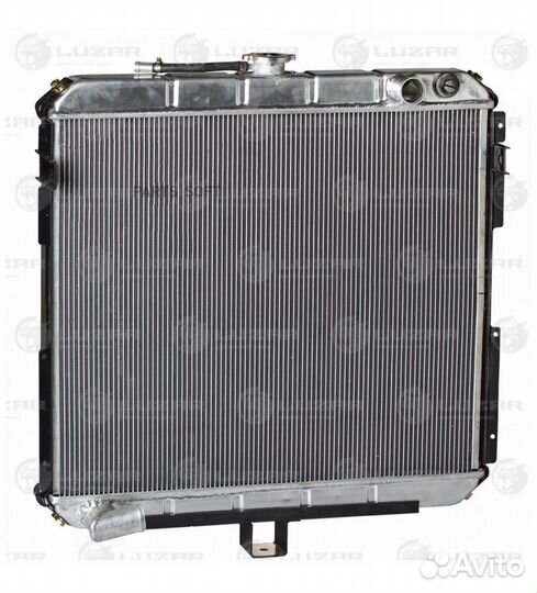 Luzar LRC-03104B Радиатор охл. для а/м газ 33104 В
