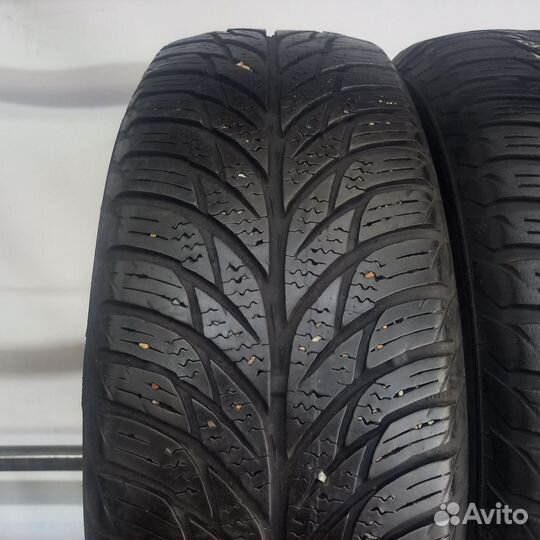 Uniroyal AllSeasonExpert 215/55 R16