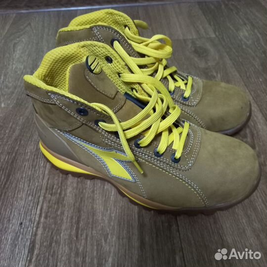 Ботинки Diadora защитные