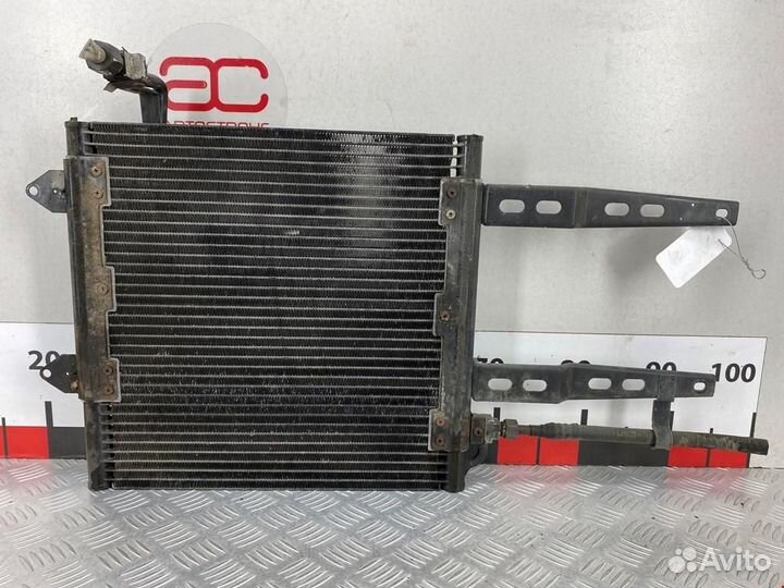 Радиатор кондиционера Volkswagen Polo 3 1999