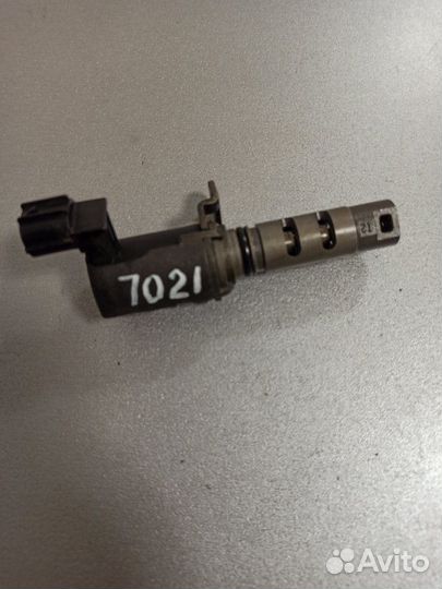 Клапан VVT-i Toyota Wish ZNE10 1zzfe