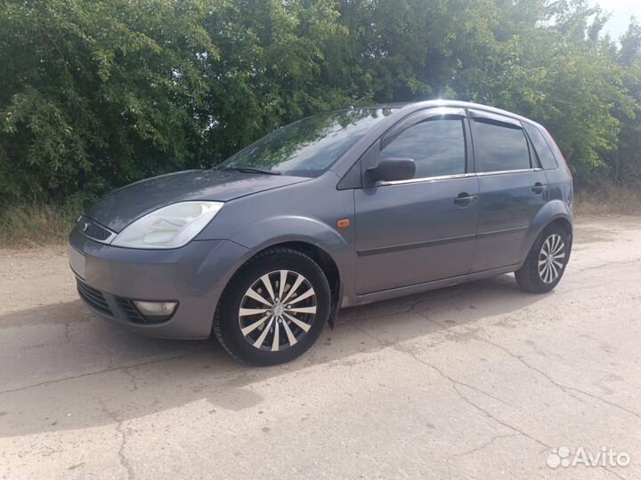 Ford Fiesta 1.4 МТ, 2005, 287 545 км