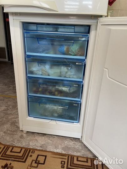 Холодильнк pozis RK-128