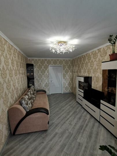 2-к. квартира, 70 м², 8/9 эт.