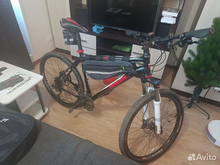 Кастомизированный горный велосипед Mongoose