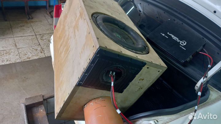 Сабвуфер apocalypse DB