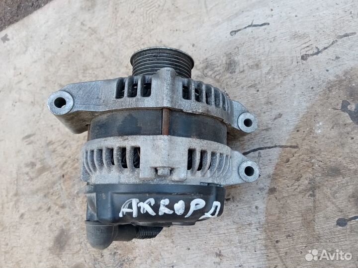 Генератор на Хонда Аккорд VII 07г