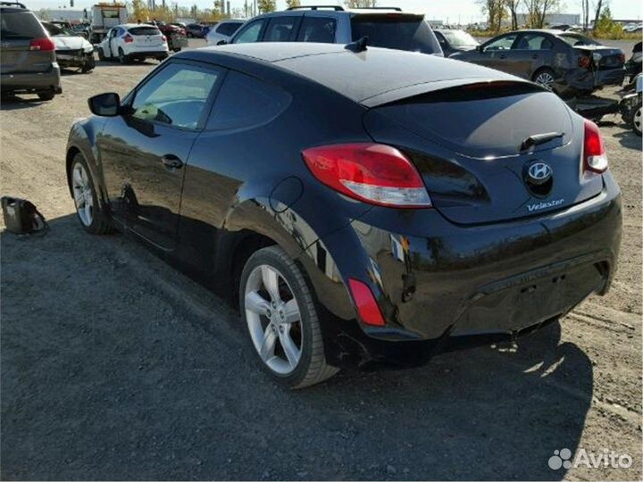 Разбор на запчасти Hyundai Veloster 2011