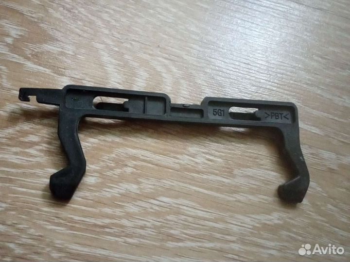 Крючок микроволновой печи