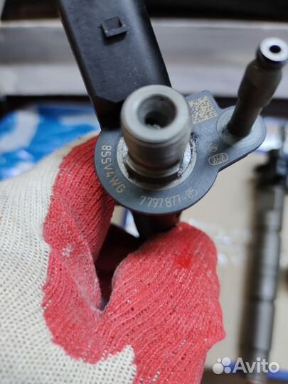 Топливная форсунка N47 N47D20 бмв Е90 Е60 Е92