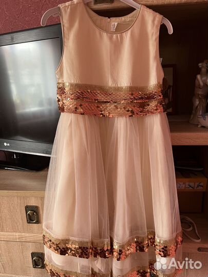 Платье для девочки праздничное и болеро